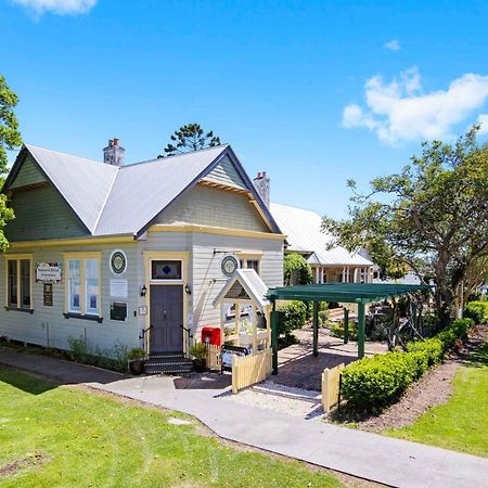 The Old Bank Gladstone Licensed Restaurant & Boutique Accommodation Hat Head Eksteriør bilde